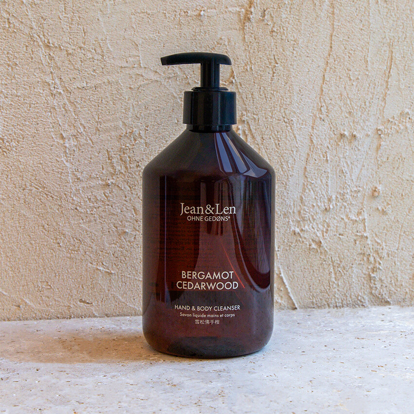 hand-body-cleanser-bergamot-cedarwood-stonewall-01 hand-body-cleanser-bergamot-cedarwood-stonewall-01