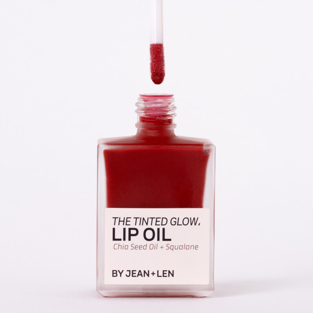 Jean&Len The Tinted Glow Lip Oil 020 Soft Burgundy, 14 ml Moodshot 3