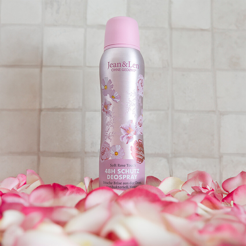 deospray-aerosol-soft-rose-touch-blueten1