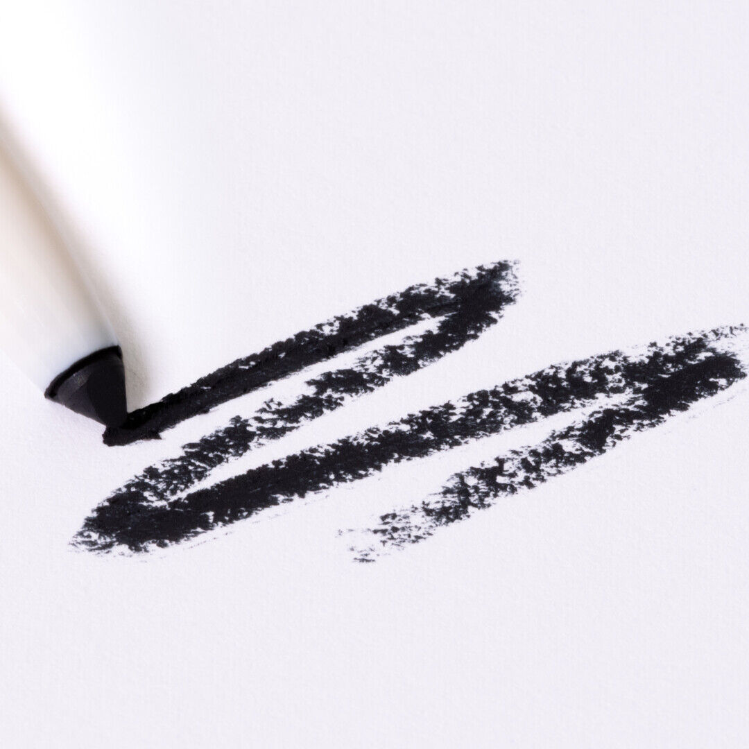 Jean&Len The Line Up Eyeliner Pencil 010 True Black, 0,32 g Moodshot 4