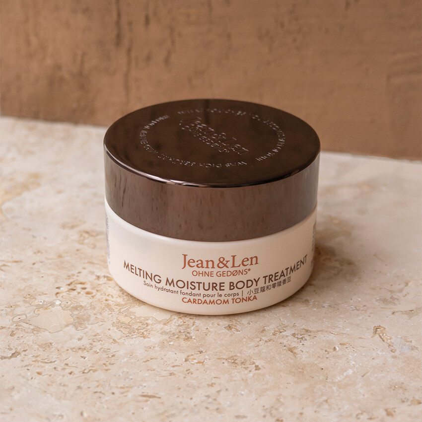 melting-moisture-body-treatment-cato-stein melting-moisture-body-treatment-cato-stein