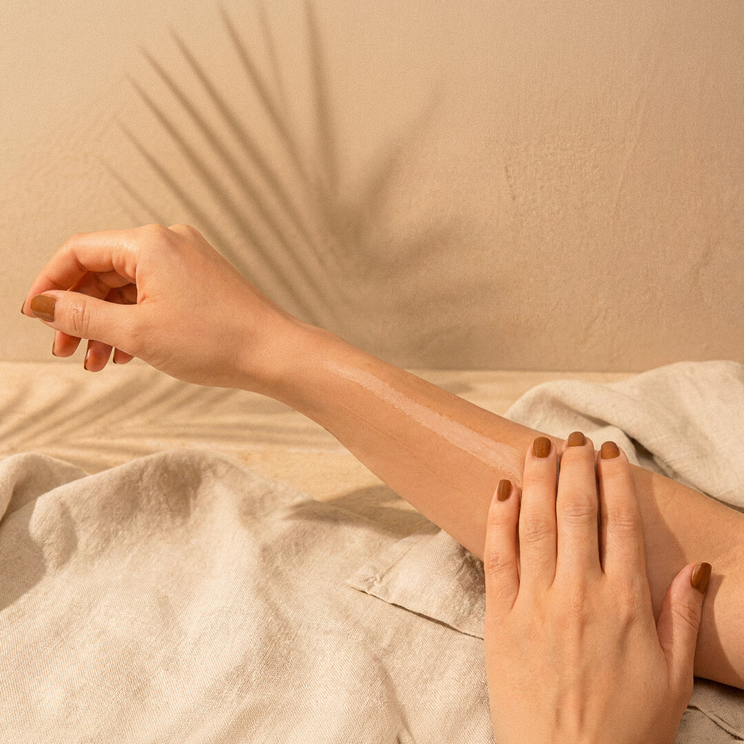 sonnenoel-spf30-verteilt-auf-arm