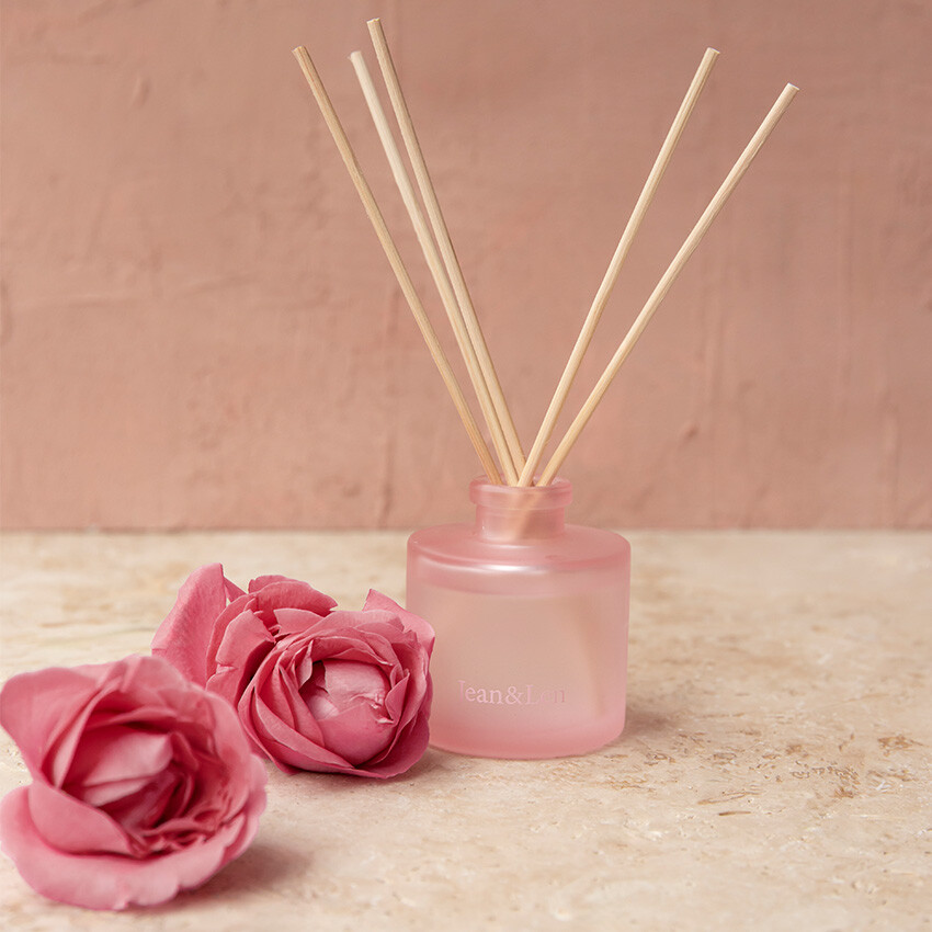 room-scent-pfili-stein-rosen