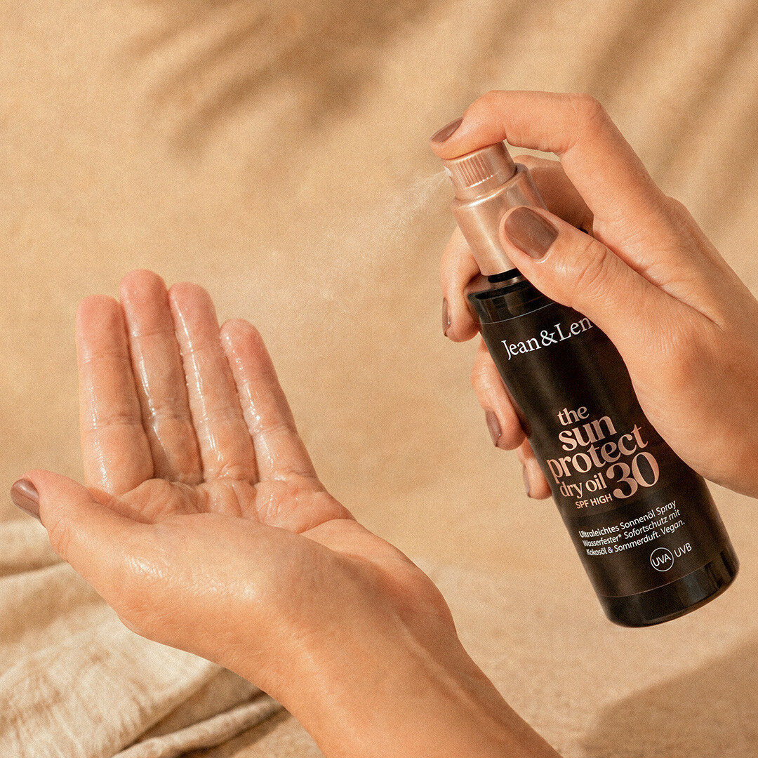 sonnenoel-spf30-spray-hand