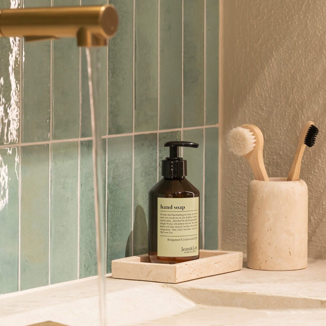 Jean&Len Hand Soap Bergamot/Cedarwood, 250 ml Moodshot 1 3