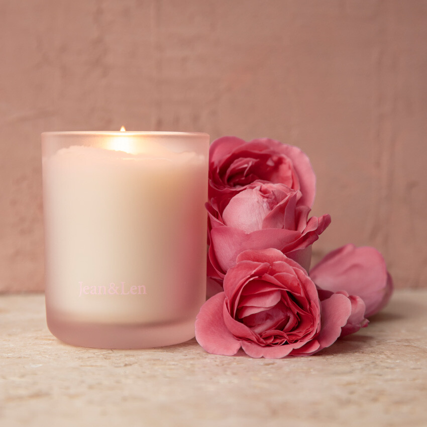 scented-candle-pfili-stein-rosen