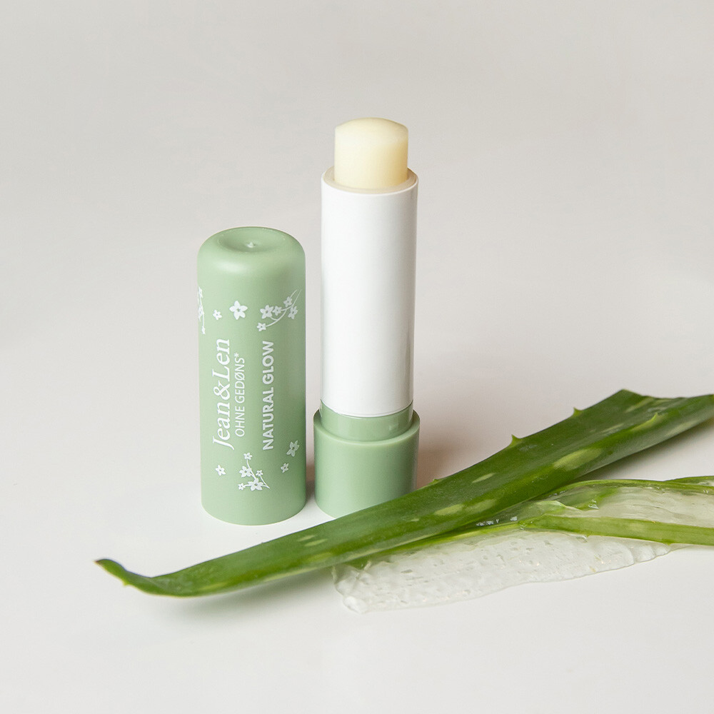 lipbalm-natural-glow-aloe1